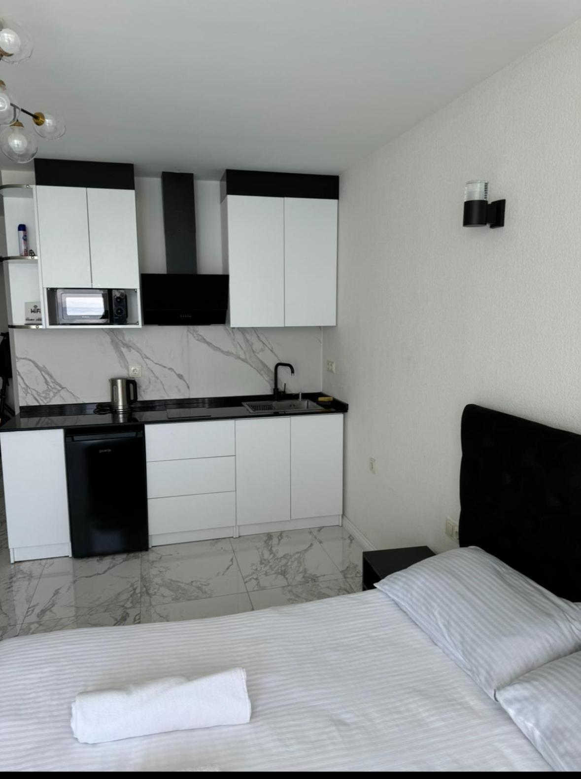 Ferienwohnung Sea Batumi Exterior foto